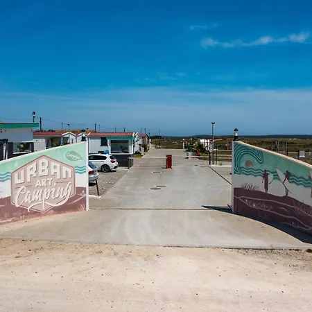 Urban Art By Campigir 3* Peniche