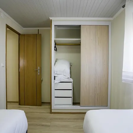 Urban Art By Campigir Camping